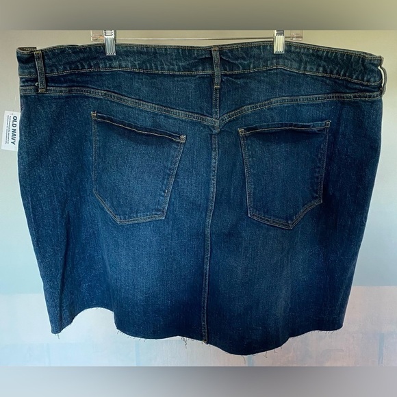 NWT Old Navy High-Waisted Button-Fly OG Straight Mini Cut-Off Jean Skirt Size26W - Picture 3 of 11